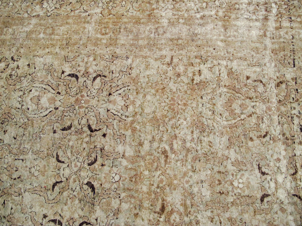 Antique Persian Mashad Carpet, No.17746 - Gsblank