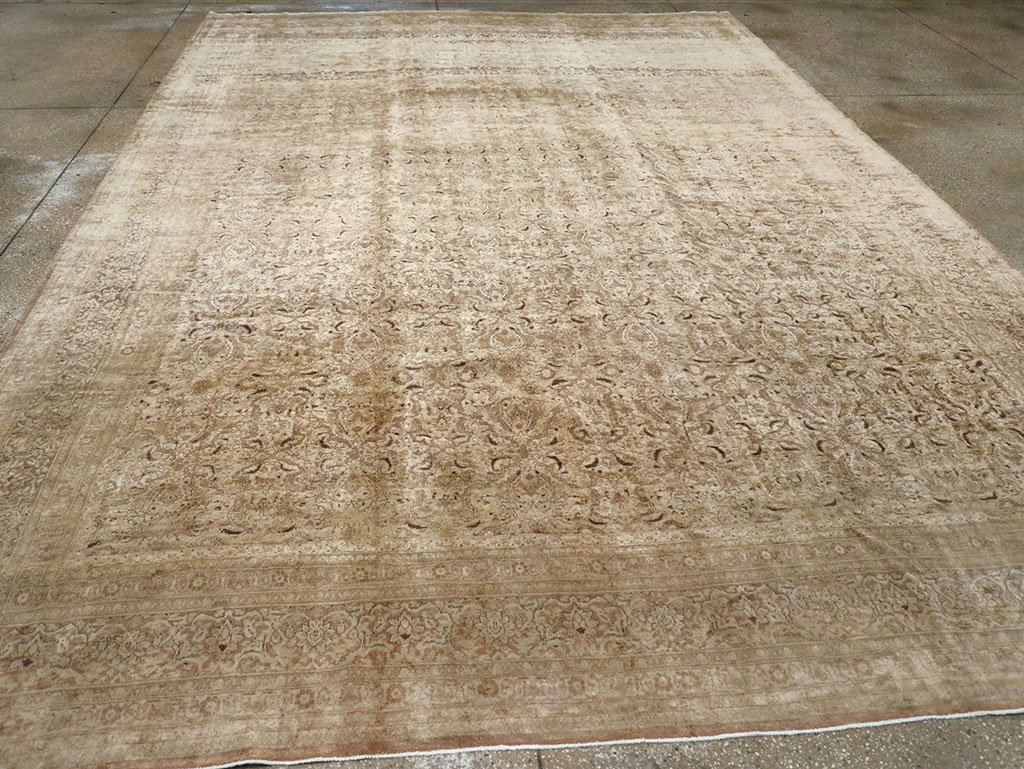 Antique Persian Mashad Carpet, No.17746 - Gsblank