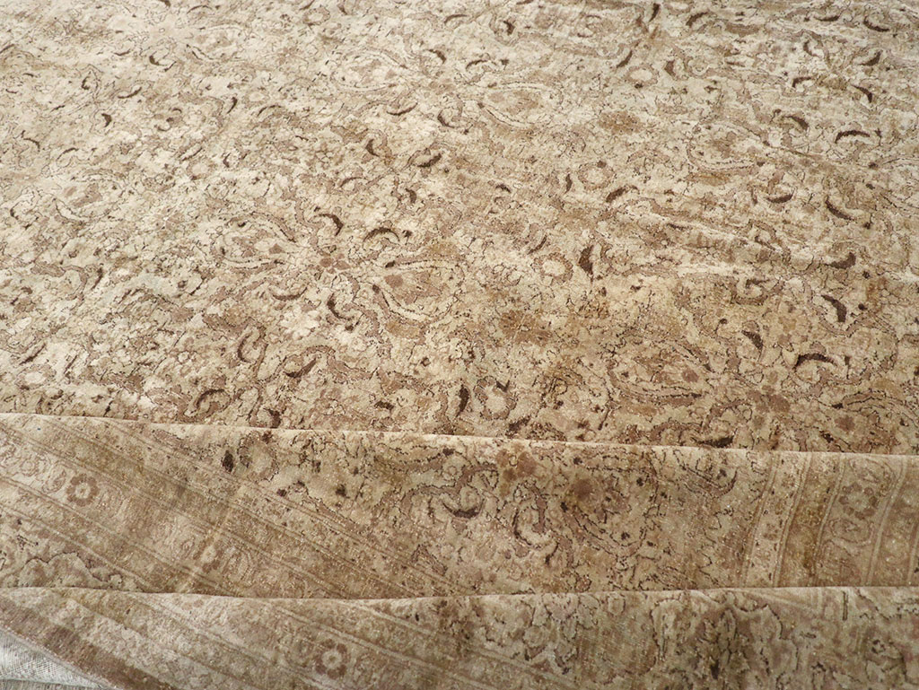 Antique Persian Mashad Carpet, No.17746 - Gsblank