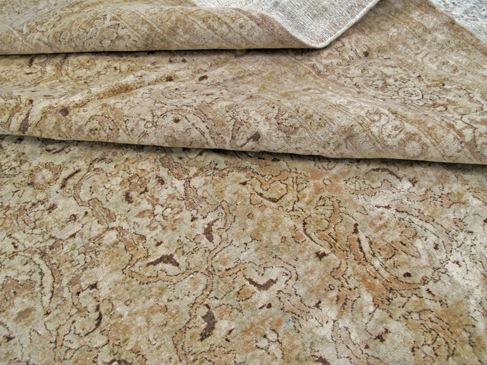 Antique Persian Mashad Carpet, No.17746 - Gsblank