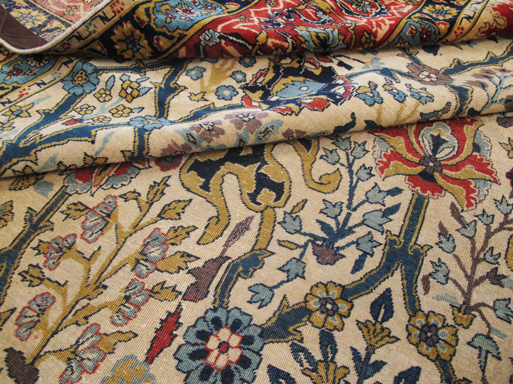 Antique Indian Lahore Square Carpet, No.17752 - Gsblank