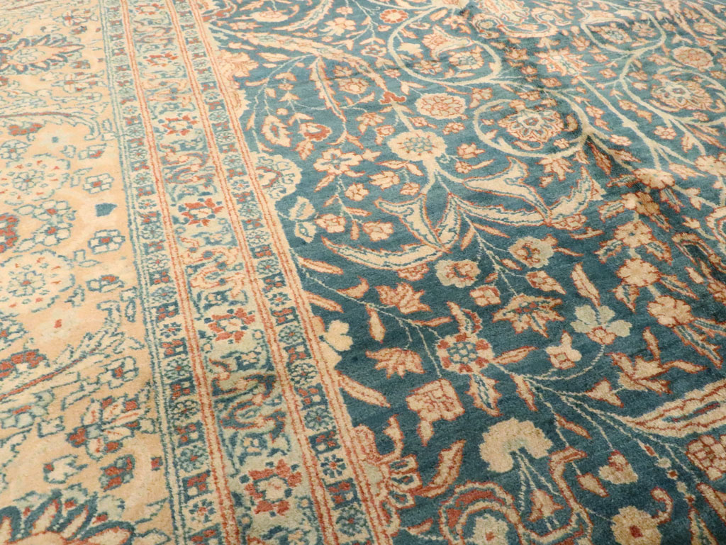 Antique Persian Tabriz Carpet, No.17758 - Gsblank