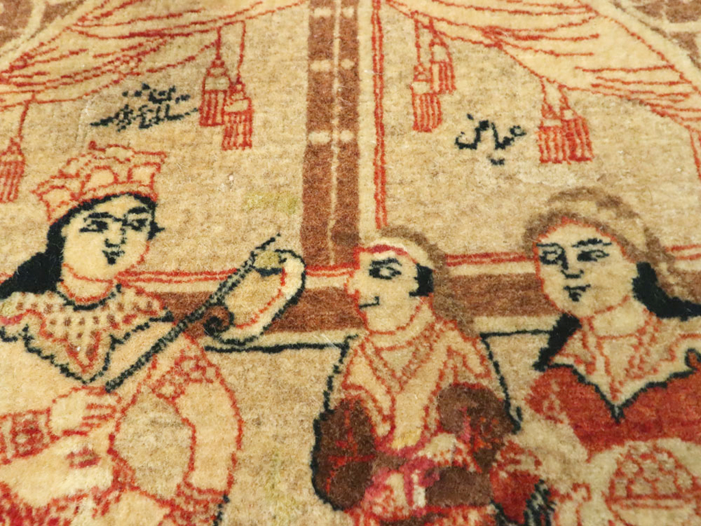 Vintage Persian Tabriz Pictorial Rug, No.17772 - Gsblank