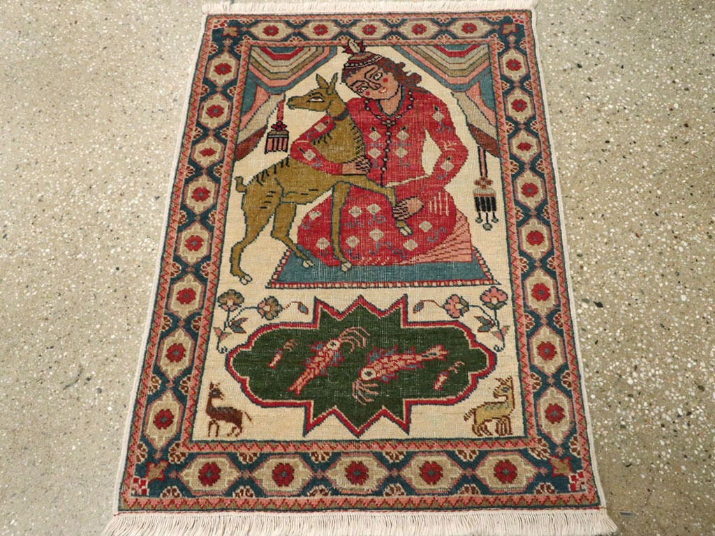 Vintage Persian Tabriz Pictorial Rug, No.17774 - Gsblank