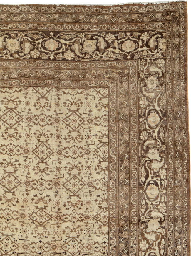 Antique Persian Tabriz Carpet, No.17777 - Gsblank