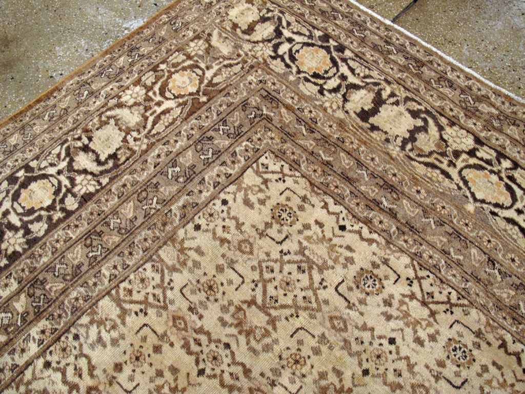 Antique Persian Tabriz Carpet, No.17777 - Gsblank
