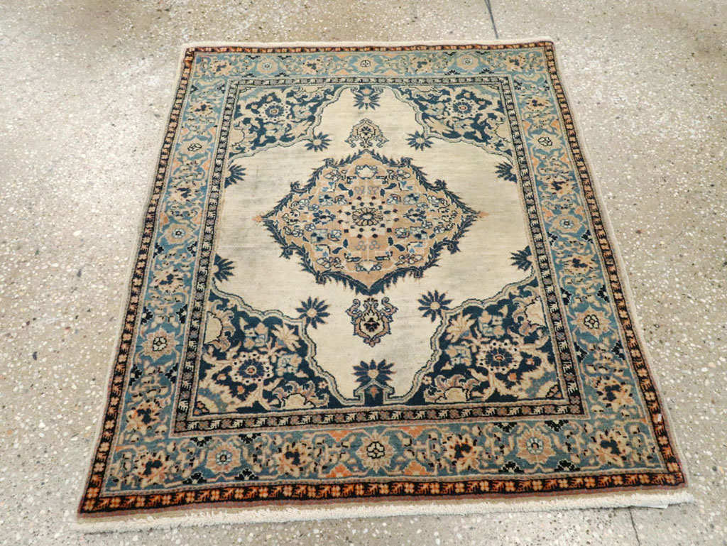 Antique Persian Tabriz Hagi Jalili Rug, No.17788 - Gsblank