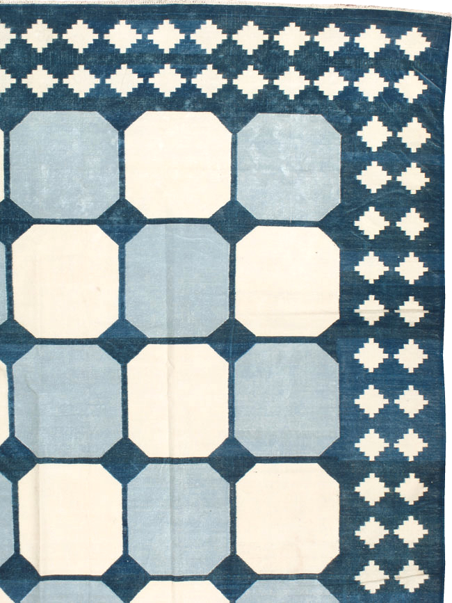 Vintage Indian Flatweave Kilim Dhurrie, No.17815 - Gsblank