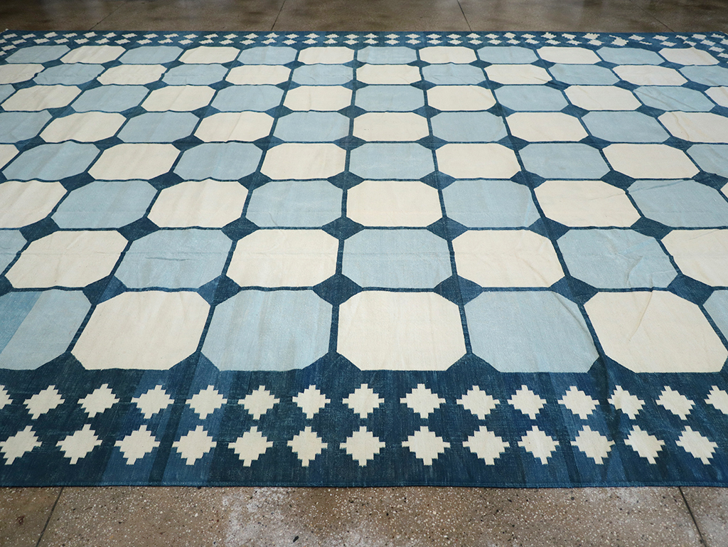 Vintage Indian Flatweave Kilim Dhurrie, No.17815 - Gsblank