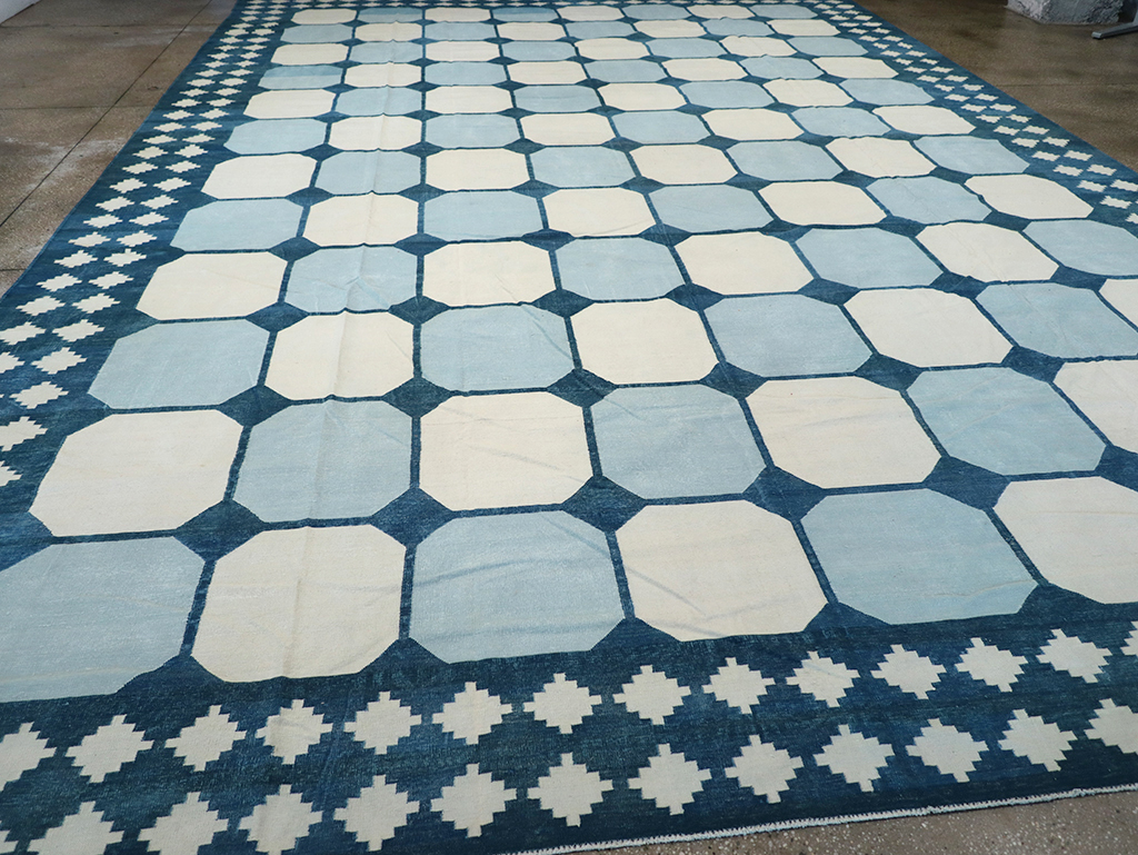 Vintage Indian Flatweave Kilim Dhurrie, No.17815 - Gsblank