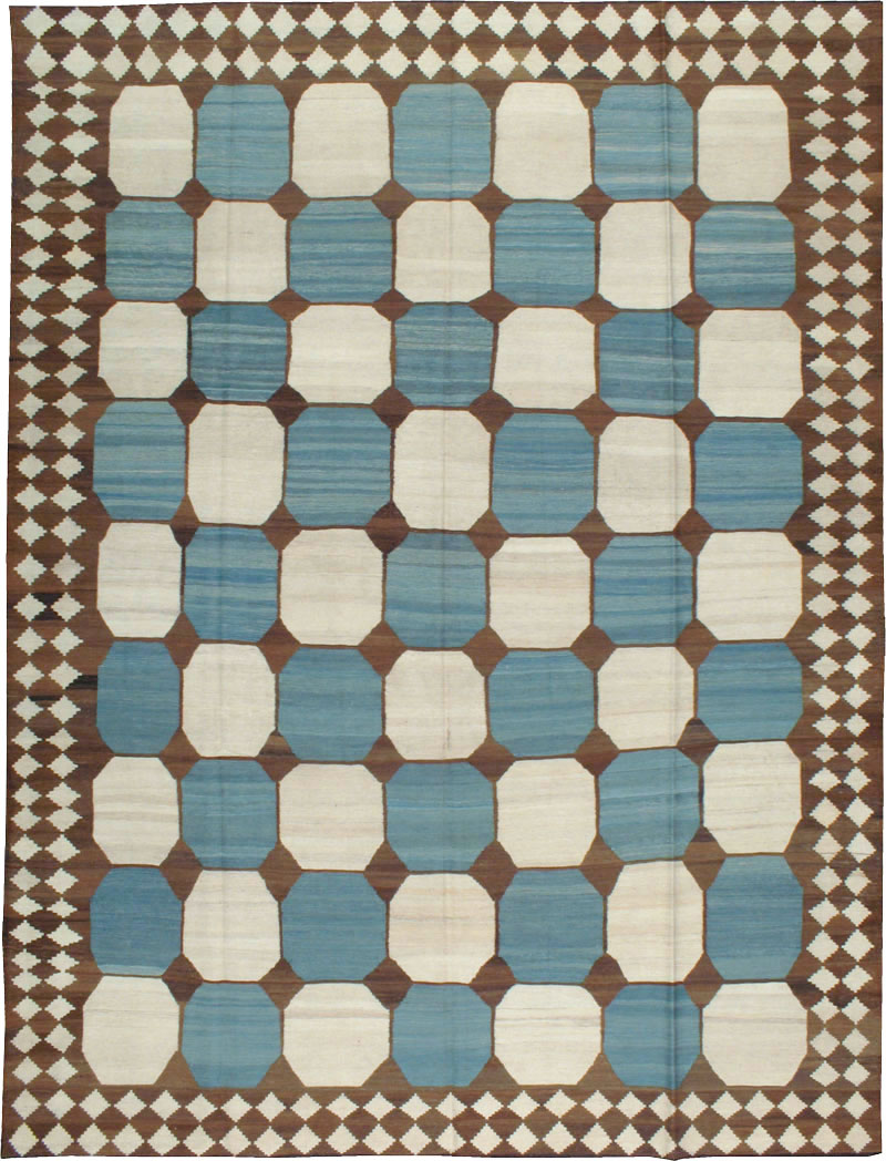 Modern Persian Kilim Room Size Rug, No.17825 - Gsblank