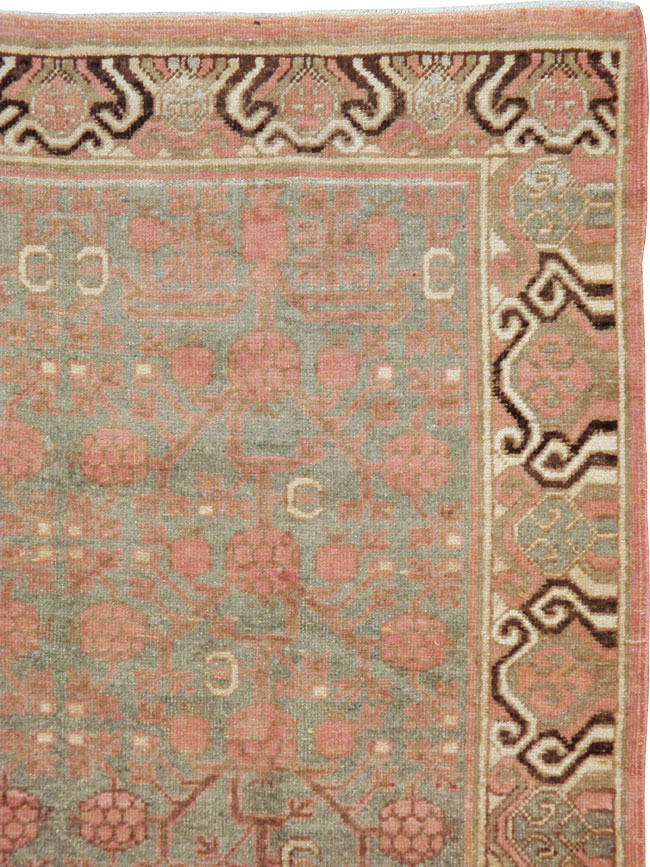 Vintage East Turkestan Khotan Carpet, No.17842 - Gsblank