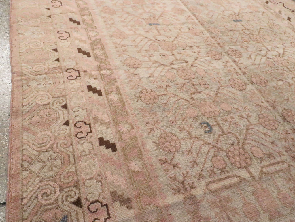 Vintage East Turkestan Khotan Carpet, No.17858 - Gsblank