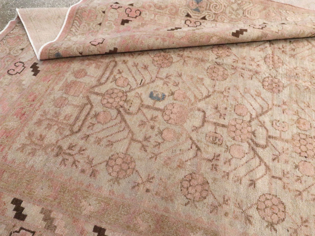 Vintage East Turkestan Khotan Carpet, No.17858 - Gsblank