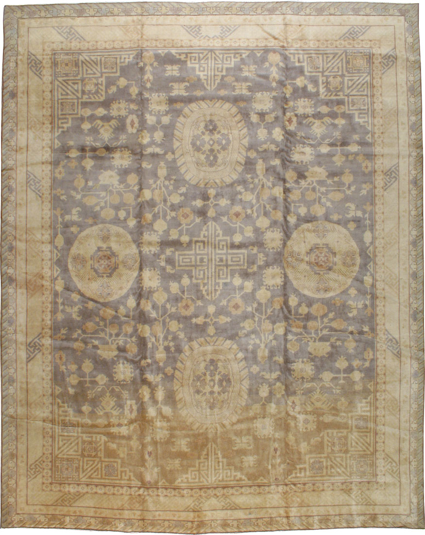 Vintage East Turkestan Khotan Carpet, No.17859 - Gsblank