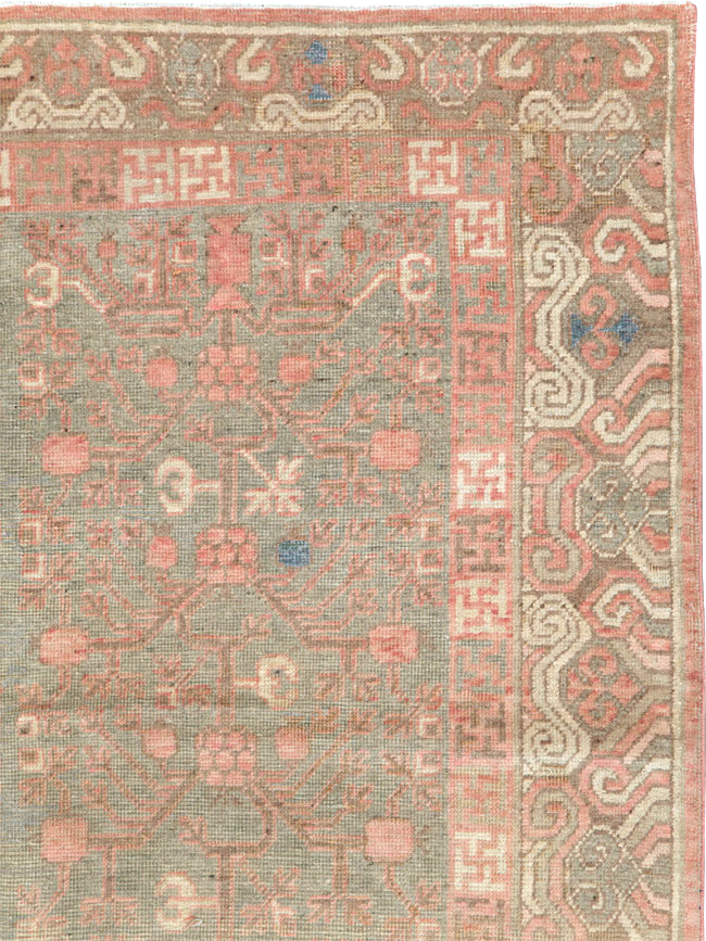 Vintage East Turkestan Khotan Carpet, No.17860 - Gsblank