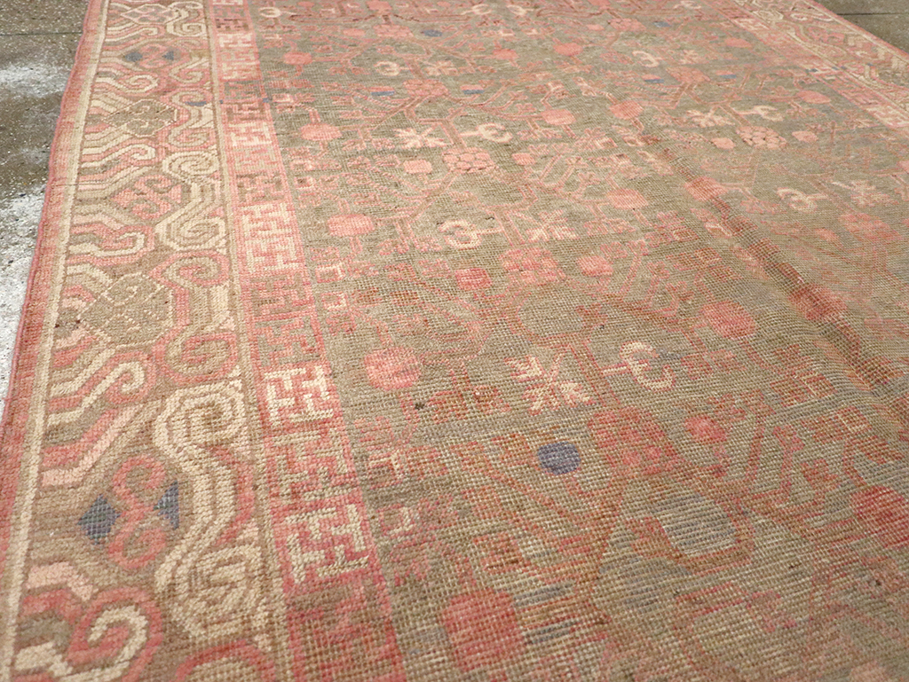 Vintage East Turkestan Khotan Carpet, No.17860 - Gsblank