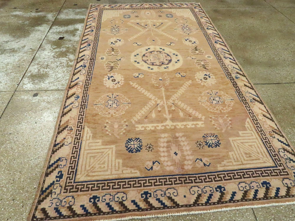 Antique East Turkestan Khotan Carpet, No.17870 - Gsblank