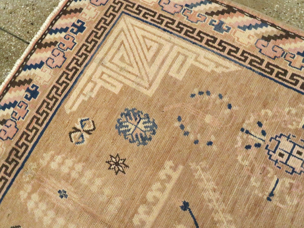 Antique East Turkestan Khotan Carpet, No.17870 - Gsblank