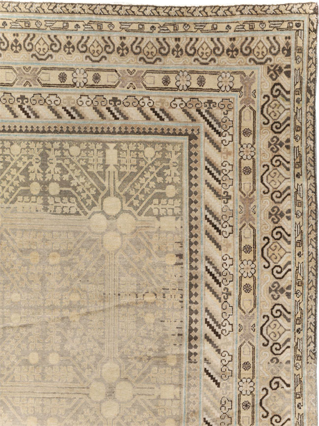 Vintage East Turkestan Khotan Carpet, No.17875 - Gsblank