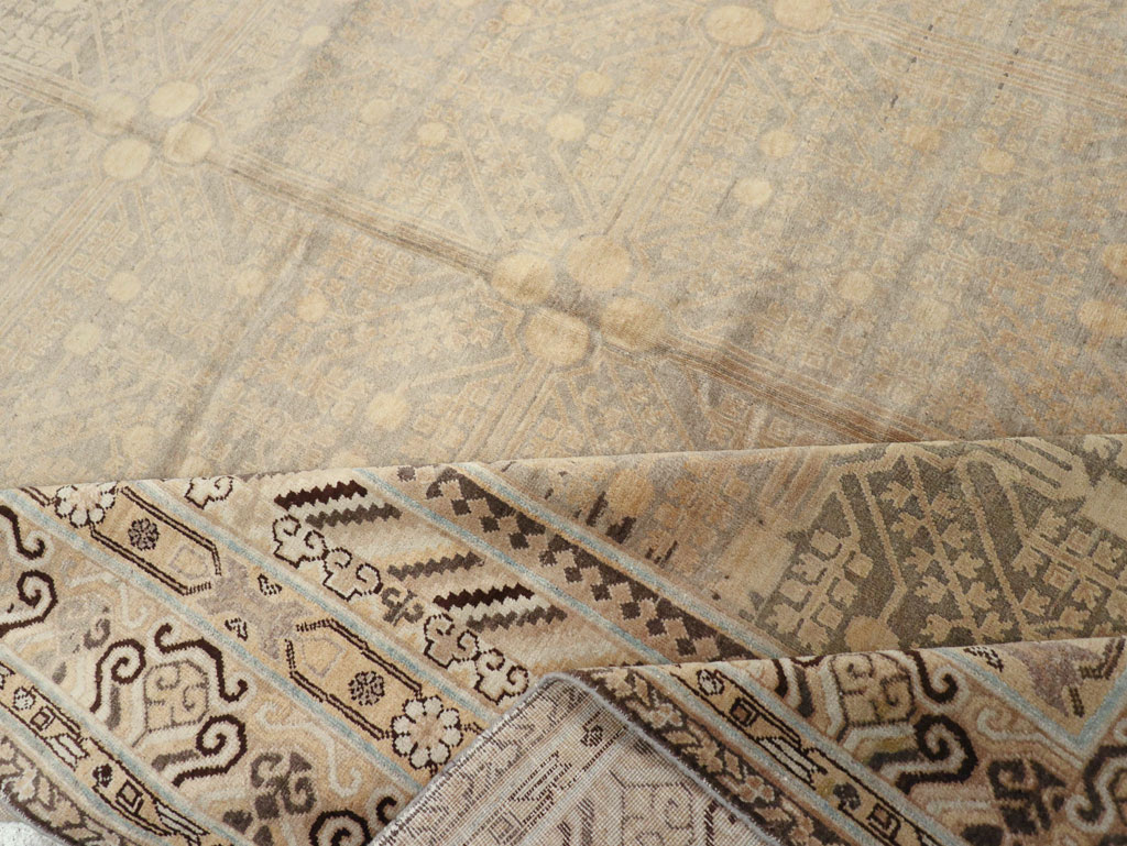 Vintage East Turkestan Khotan Carpet, No.17875 - Gsblank