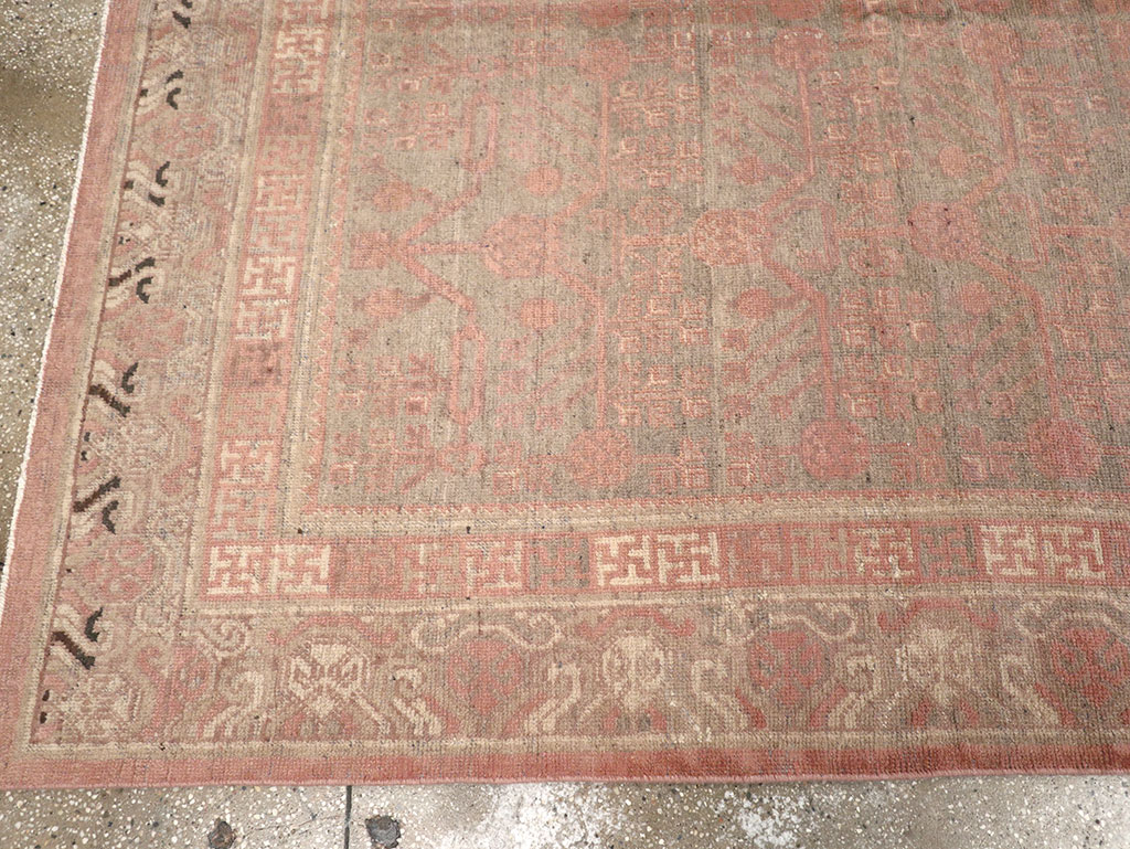 Vintage East Turkestan Khotan Carpet, No.17879 - Gsblank