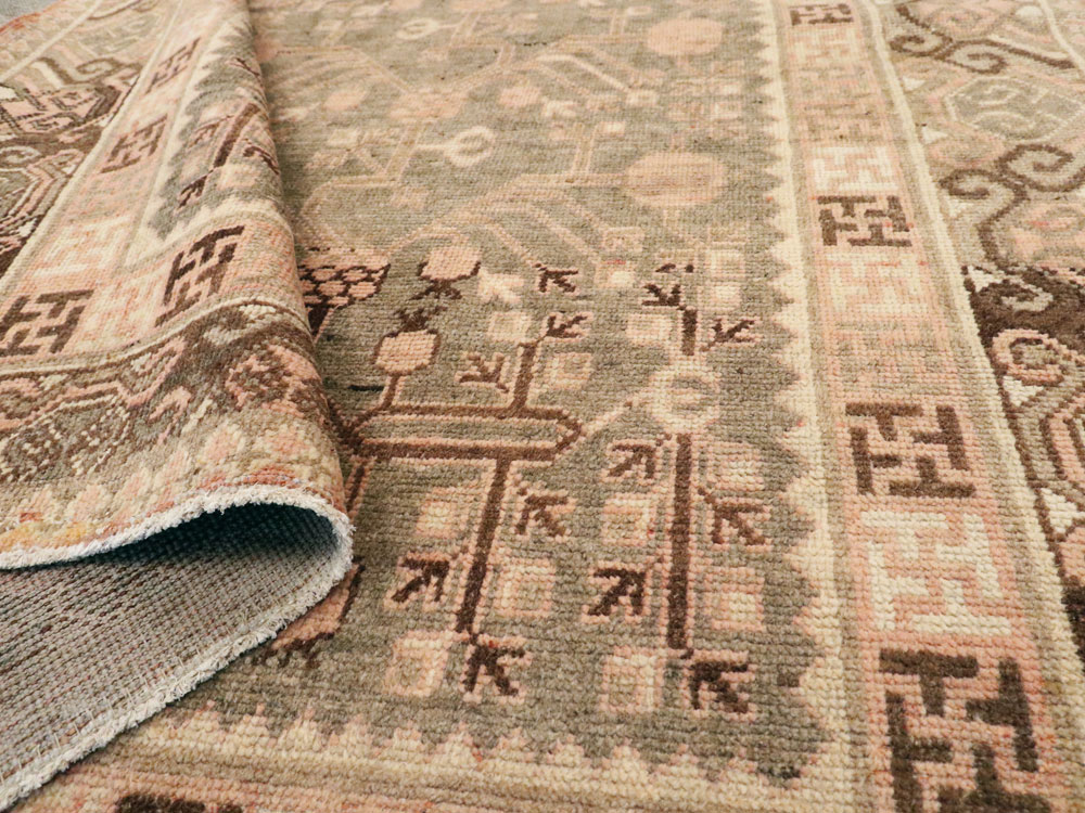 Vintage East Turkestan Khotan Gallery Carpet, No.17880 - Gsblank