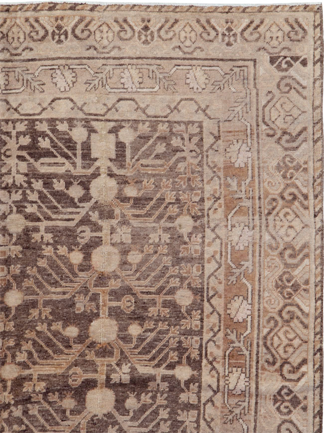 Vintage East Turkestan Khotan Carpet, No.17887 - Gsblank