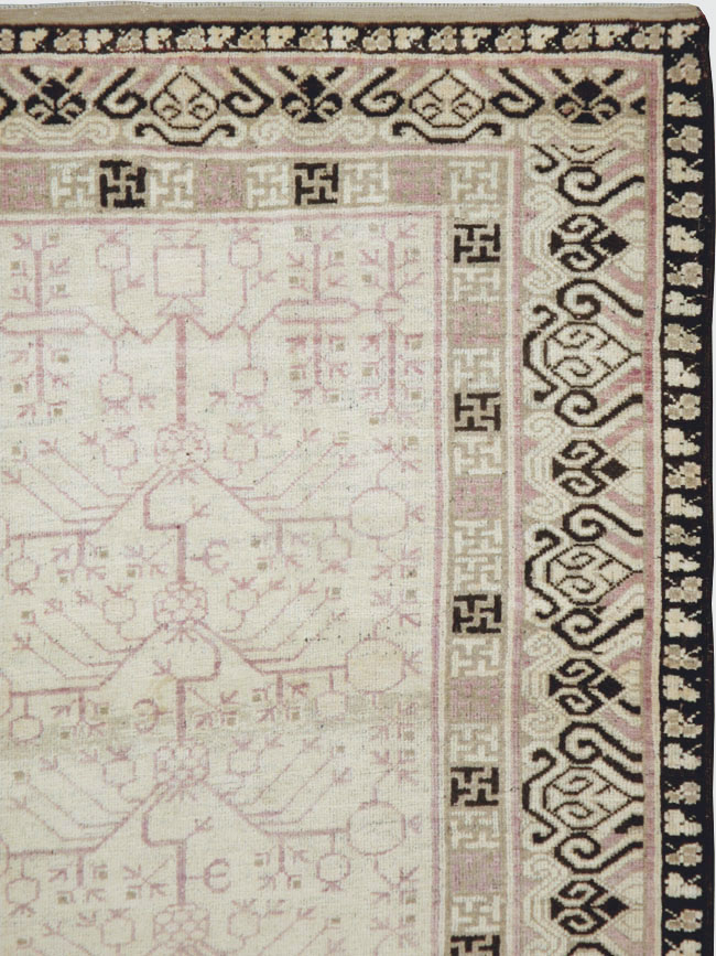 Vintage East Turkestan Khotan Carpet, No.17892 - Gsblank