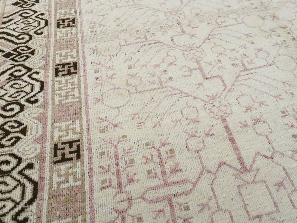 Vintage East Turkestan Khotan Carpet, No.17892 - Gsblank