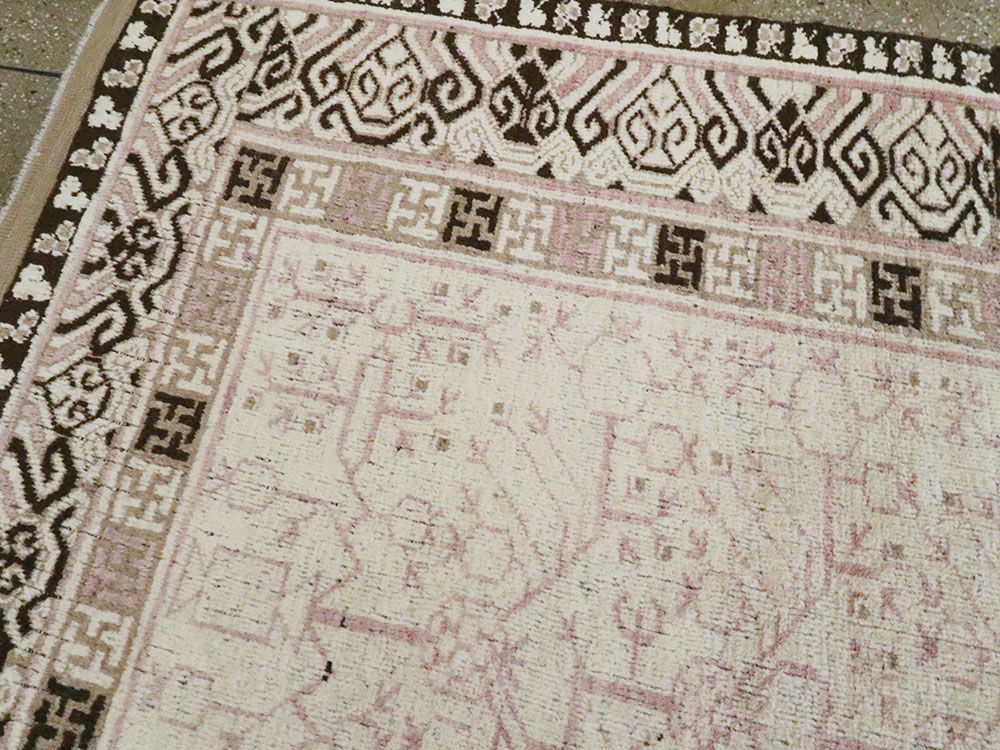 Vintage East Turkestan Khotan Carpet, No.17892 - Gsblank