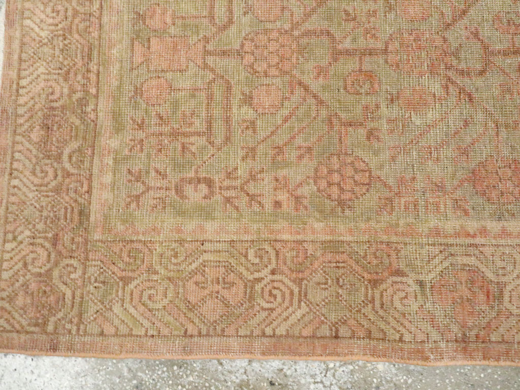Vintage East Turkestan Khotan Carpet, No.17895 - Gsblank