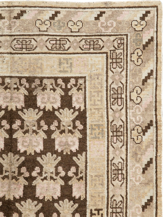 Vintage East Turkestan Khotan Carpet, No.17902 - Gsblank