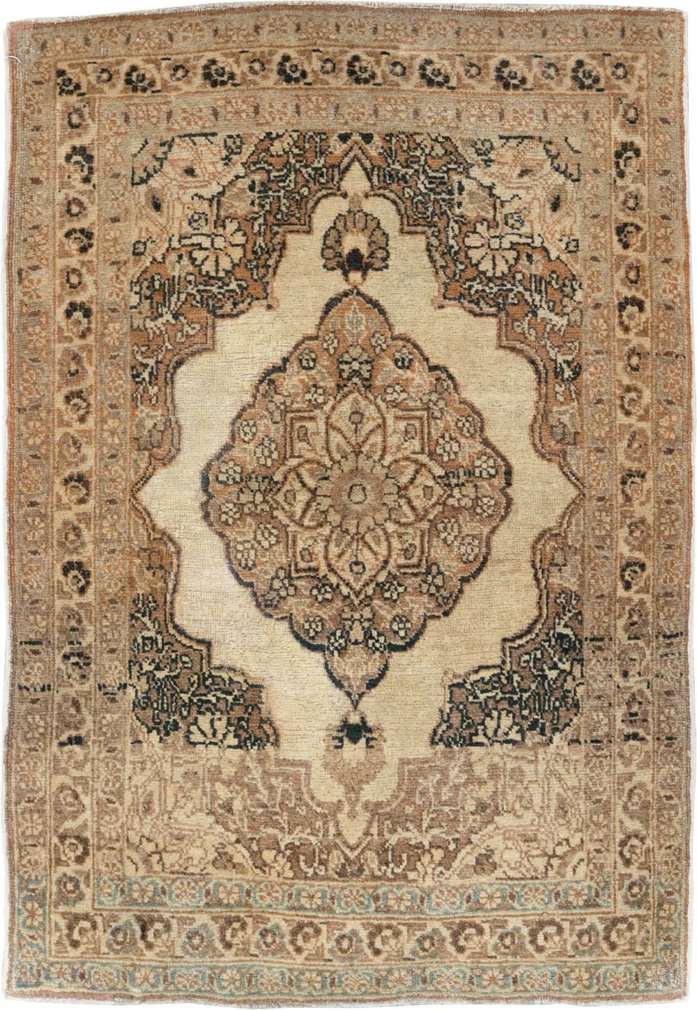 Antique Persian Tabriz Hagi Jalili Rug, No.17919 - Gsblank