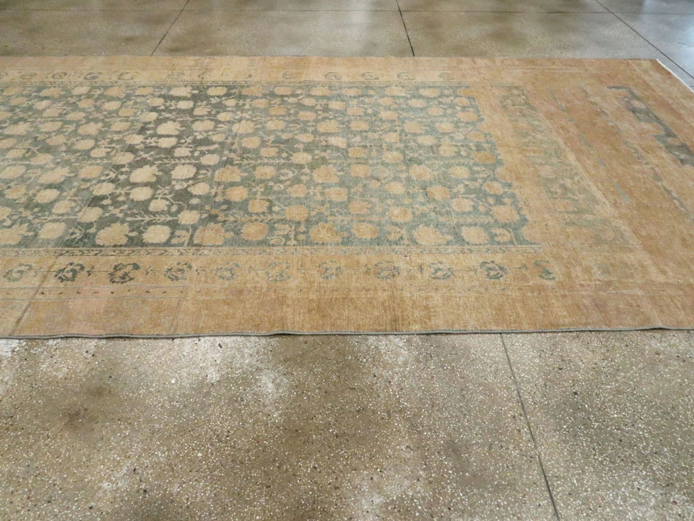 Antique East Turkestan Khotan Carpet, No.17926 - Gsblank