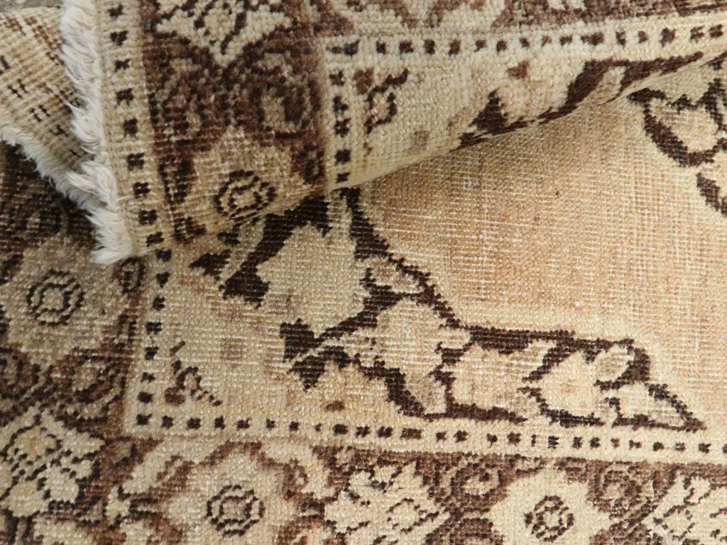 Antique Persian Tabriz Rug, No.17934 - Gsblank