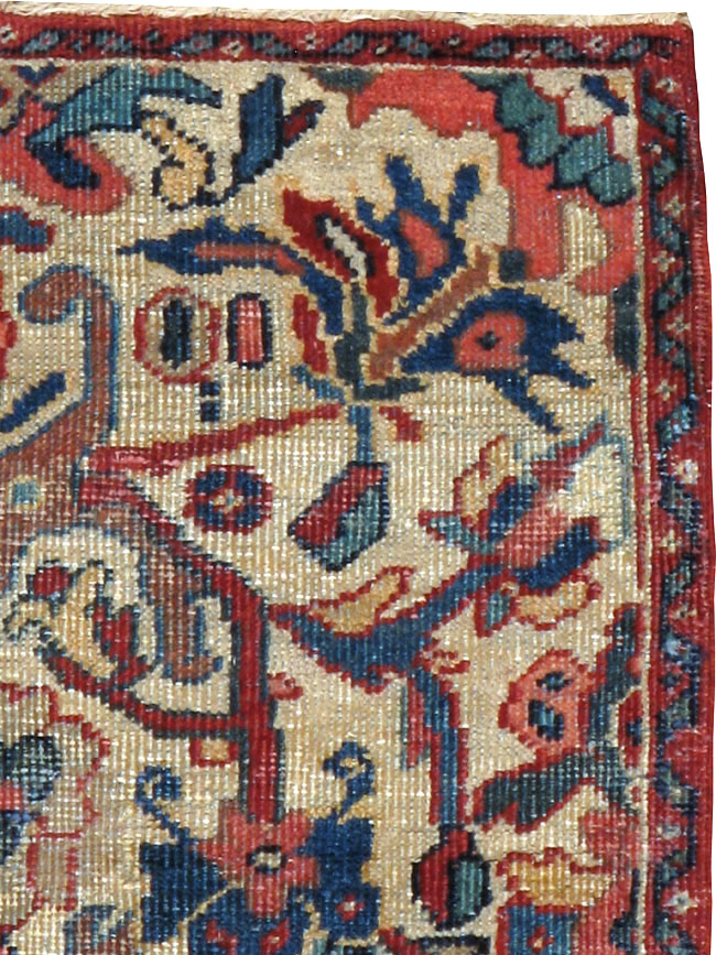 Antique Persian Mahal Rug, No.17947 - Gsblank
