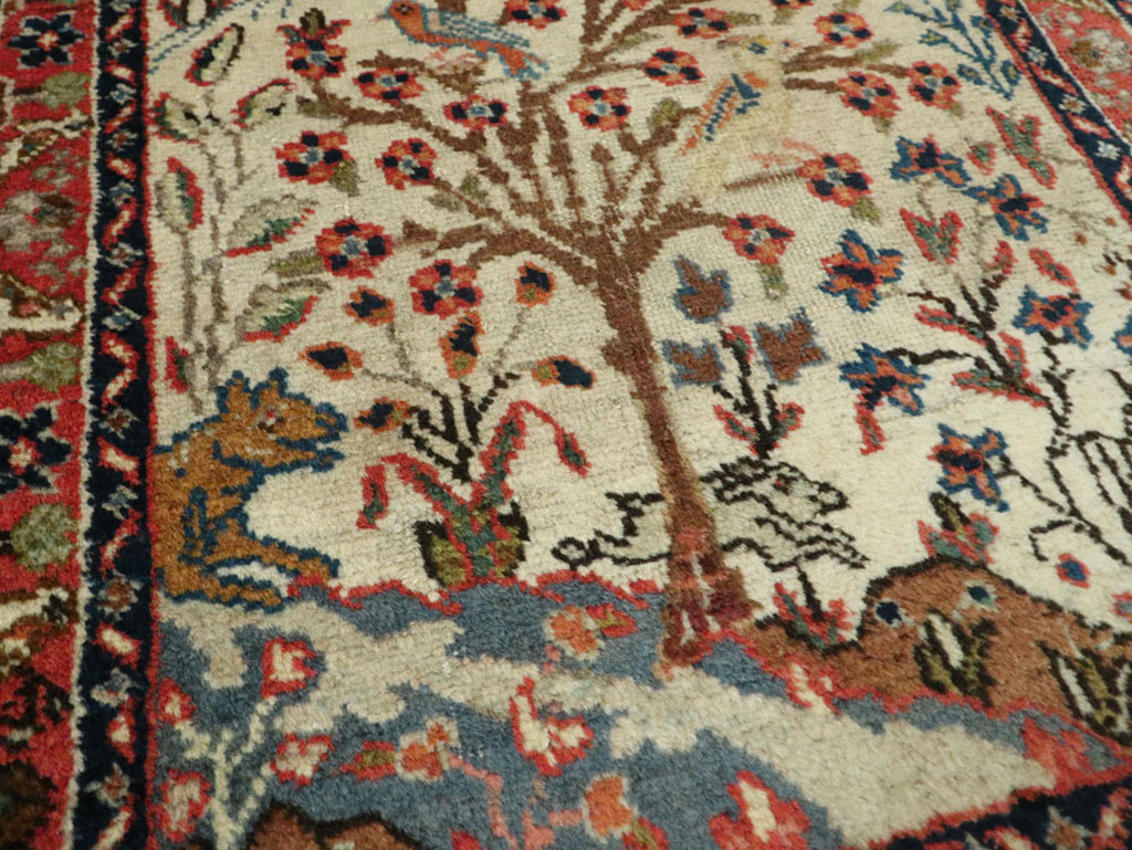 Vintage Persian Tabriz Pictorial Rug, No.17953 - Gsblank