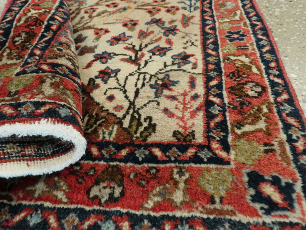 Vintage Persian Tabriz Pictorial Rug, No.17953 - Gsblank