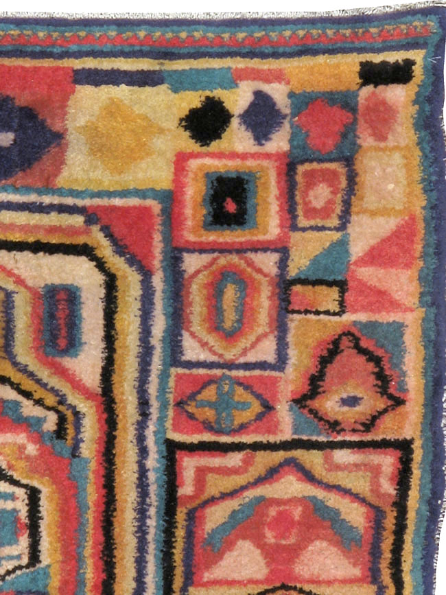 Vintage Persian Tabriz Rug, No.17954 - Gsblank