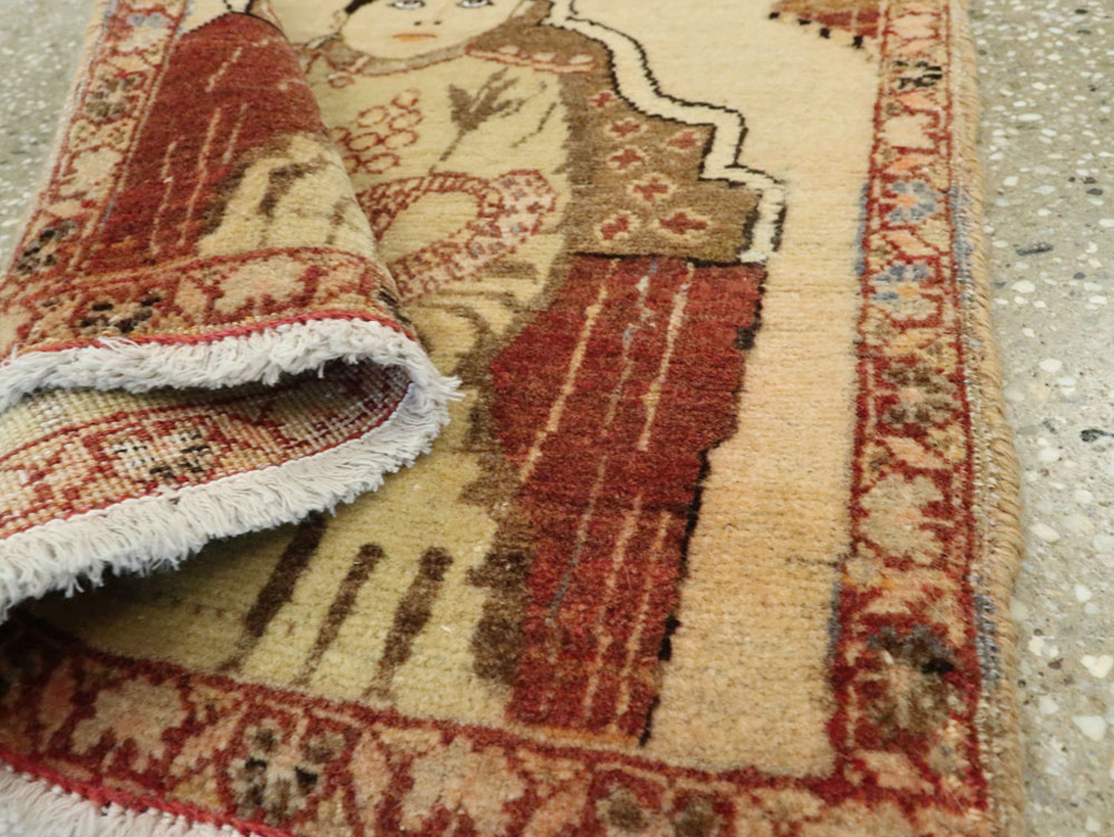 Antique Persian Tabriz Pictorial Rug (Pair: 1 of 2), No.17956 - Gsblank