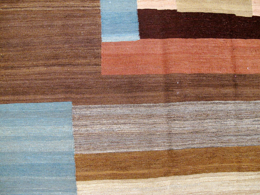 Modern Persian Flatweave Room Size Carpet, No.17967 - Gsblank