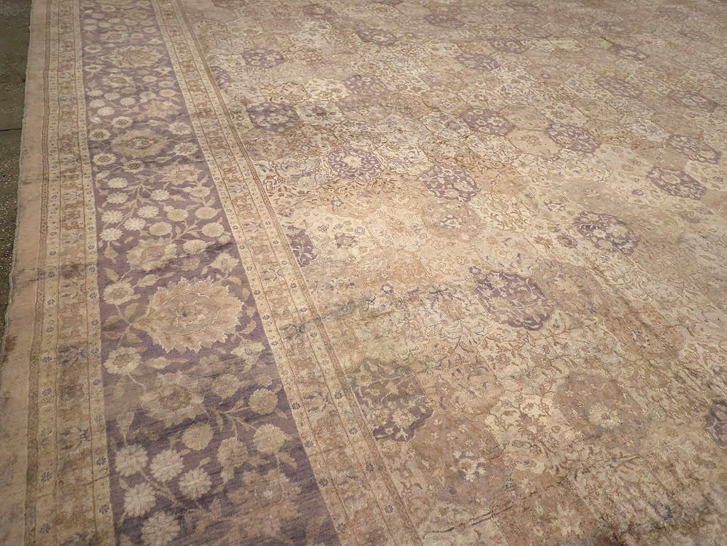 Vintage Turkish Sivas Oversize Carpet, No.17982 - Gsblank