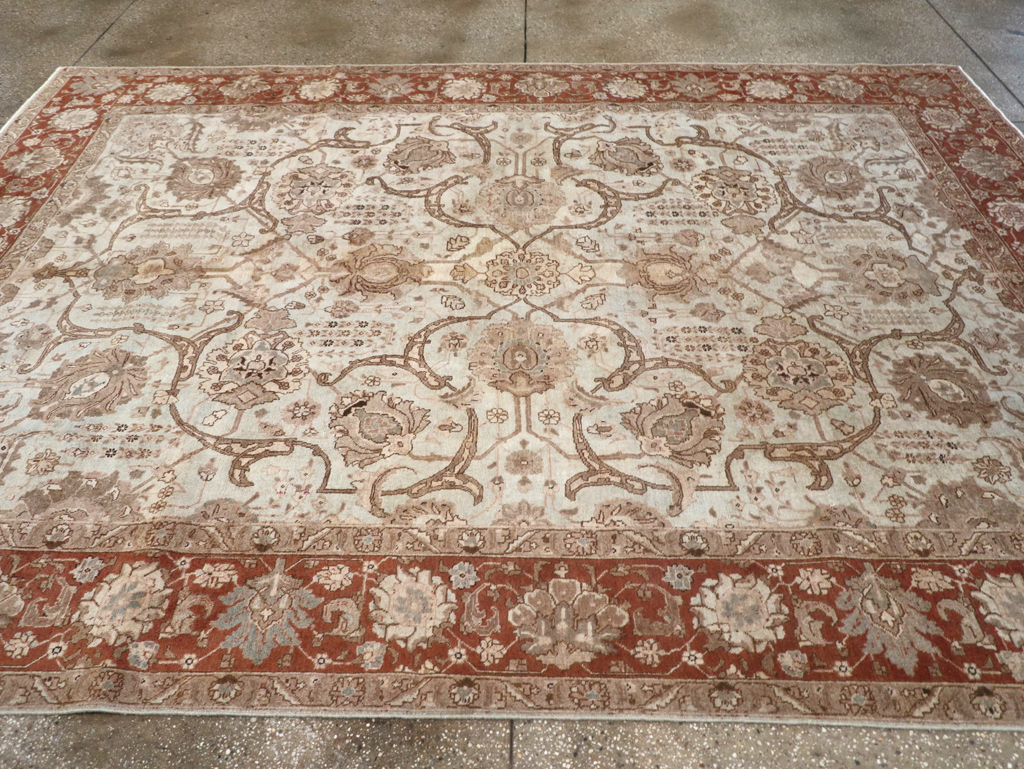 Antique Persian Tabriz Carpet, No.17986 - Gsblank