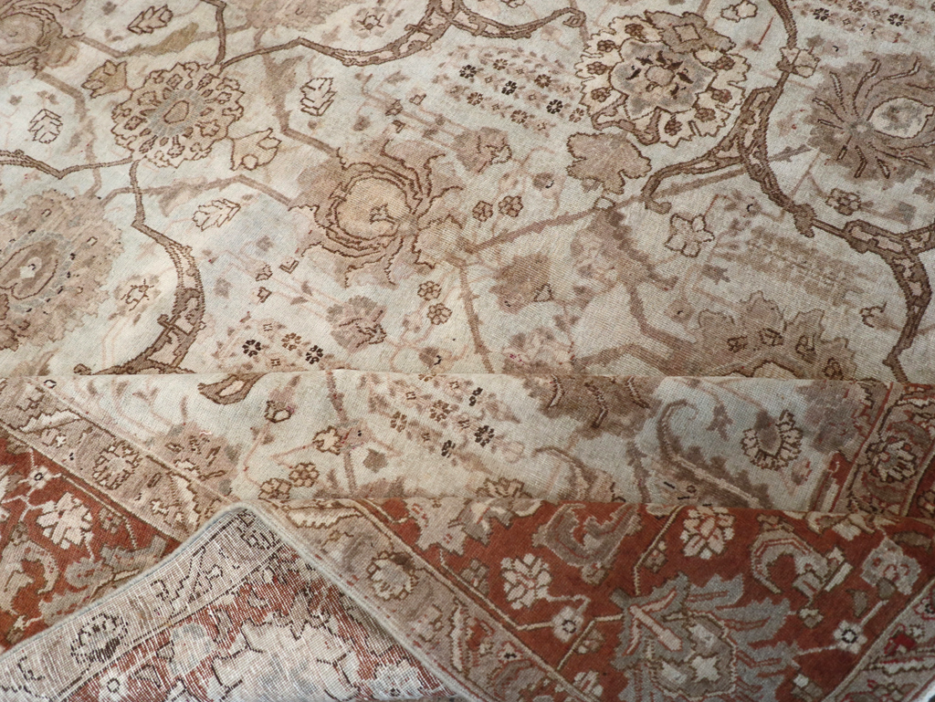 Antique Persian Tabriz Carpet, No.17986 - Gsblank