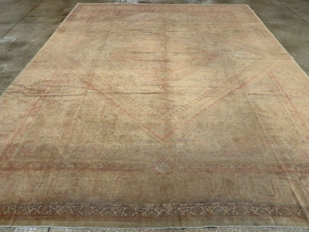 Vintage Turkish Sivas Carpet, No.17988 - Gsblank