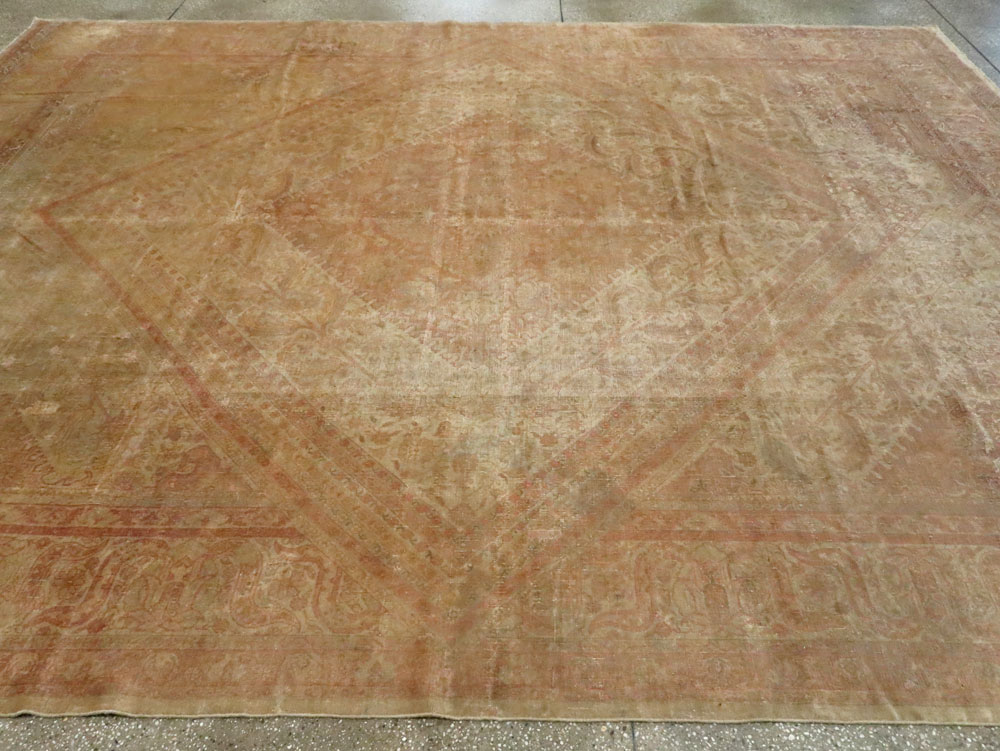 Vintage Turkish Sivas Carpet, No.17988 - Gsblank