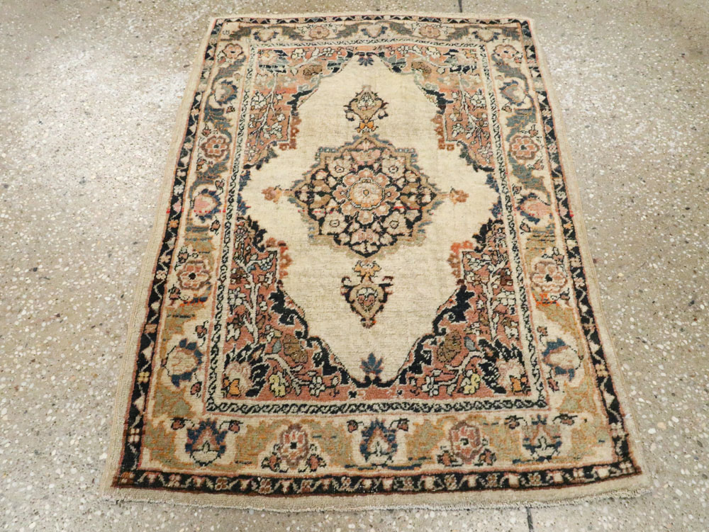 Antique Persian Tabriz Hagi Jalili Rug, No.18021 - Gsblank