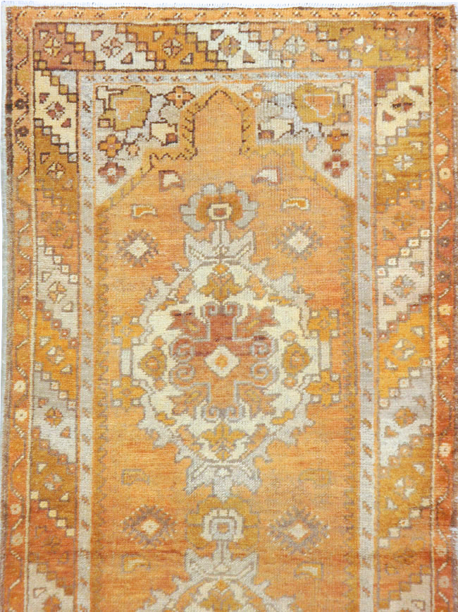 Antique Turkish Oushak Runner, No.18037 - Gsblank