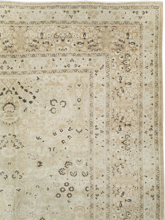 Antique Persian Mashad Carpet, No.18064 - Gsblank